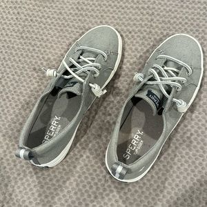 Sperry Top Slider brand new boat shoes in size 8.5
